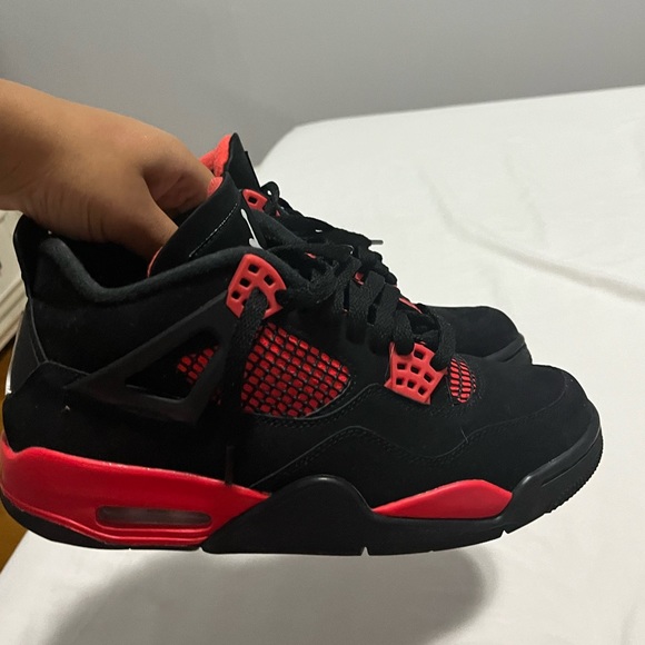 Air Jordan 4 Retro - Picture 5 of 7